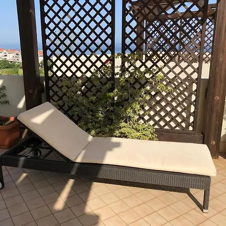 דירה Napitia Hills