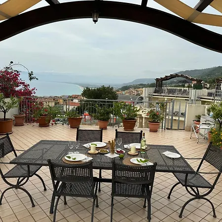 Napitia Hills Apartman