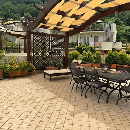 Napitia Hills Apartamento *