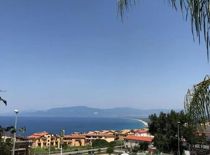 Napitia Hills Apartamento