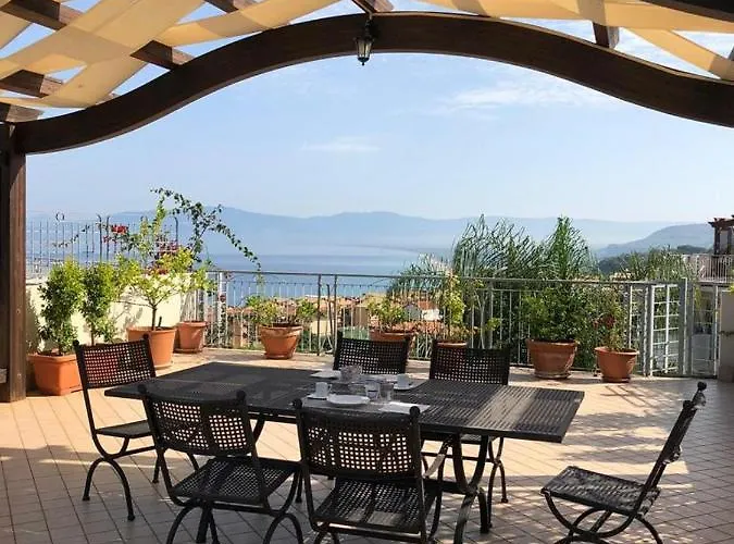 Apartamento Napitia Hills *